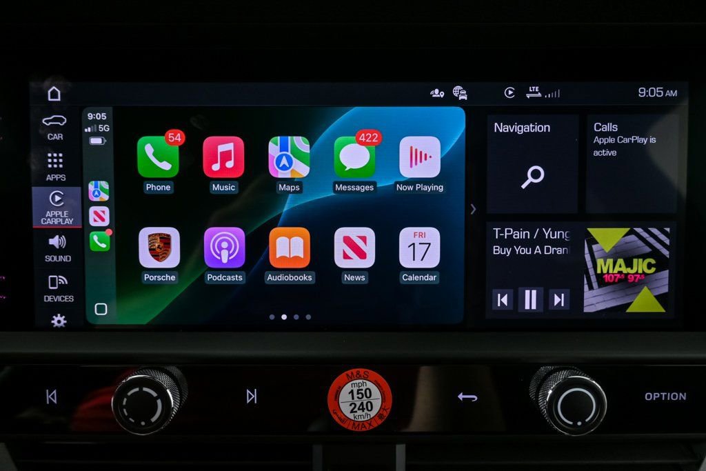 New 2026 Porsche Macan image 16