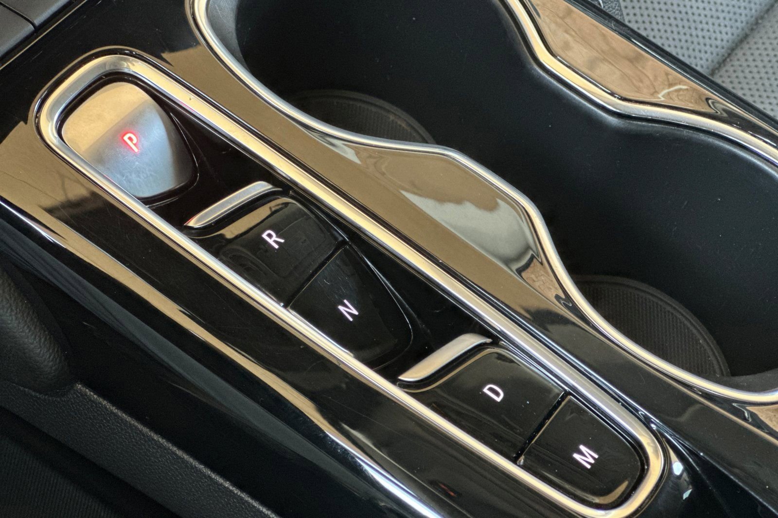 Certified 2023 Buick Envision Essence w/ Sport Touring Package image 22