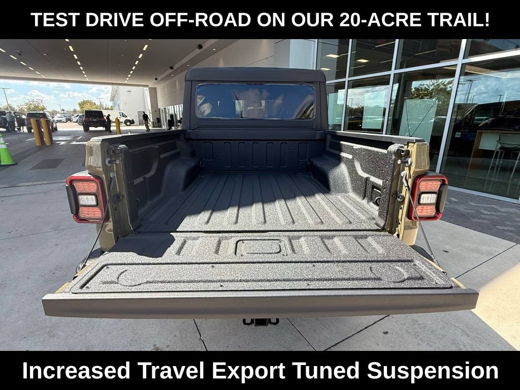 New 2026 Jeep Gladiator Willys AWD/4WD image 38