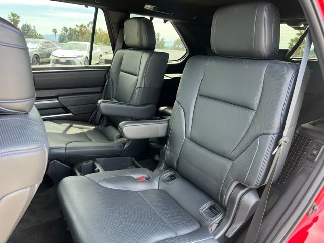 Certified 2023 Toyota Sequoia Platinum AWD/4WD image 18