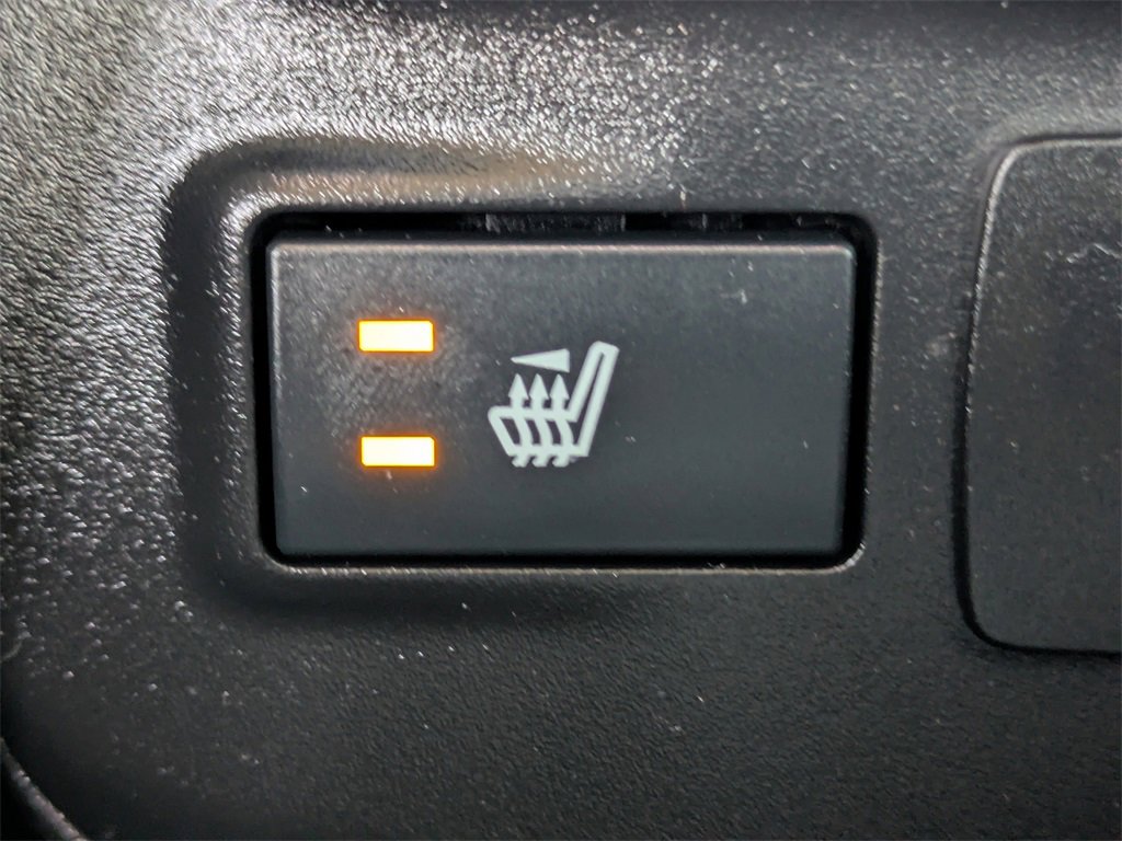 Used 2025 Subaru Outback Limited w/ Popular Package #2 image 5