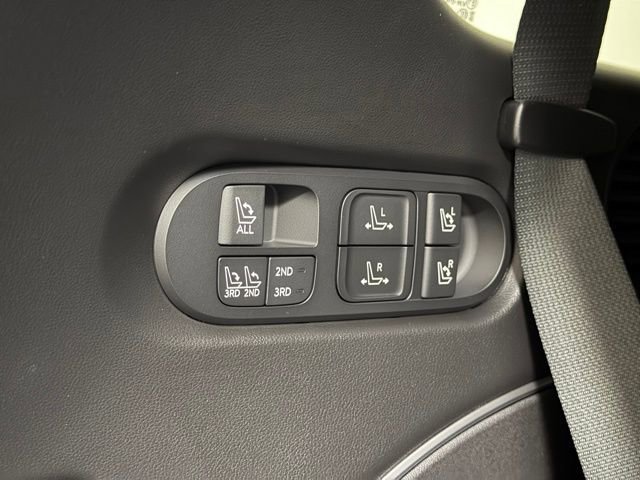 New 2026 Hyundai Palisade Calligraphy AWD/4WD image 16