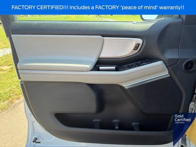 Used 2025 Ford Expedition Active AWD/4WD image 27