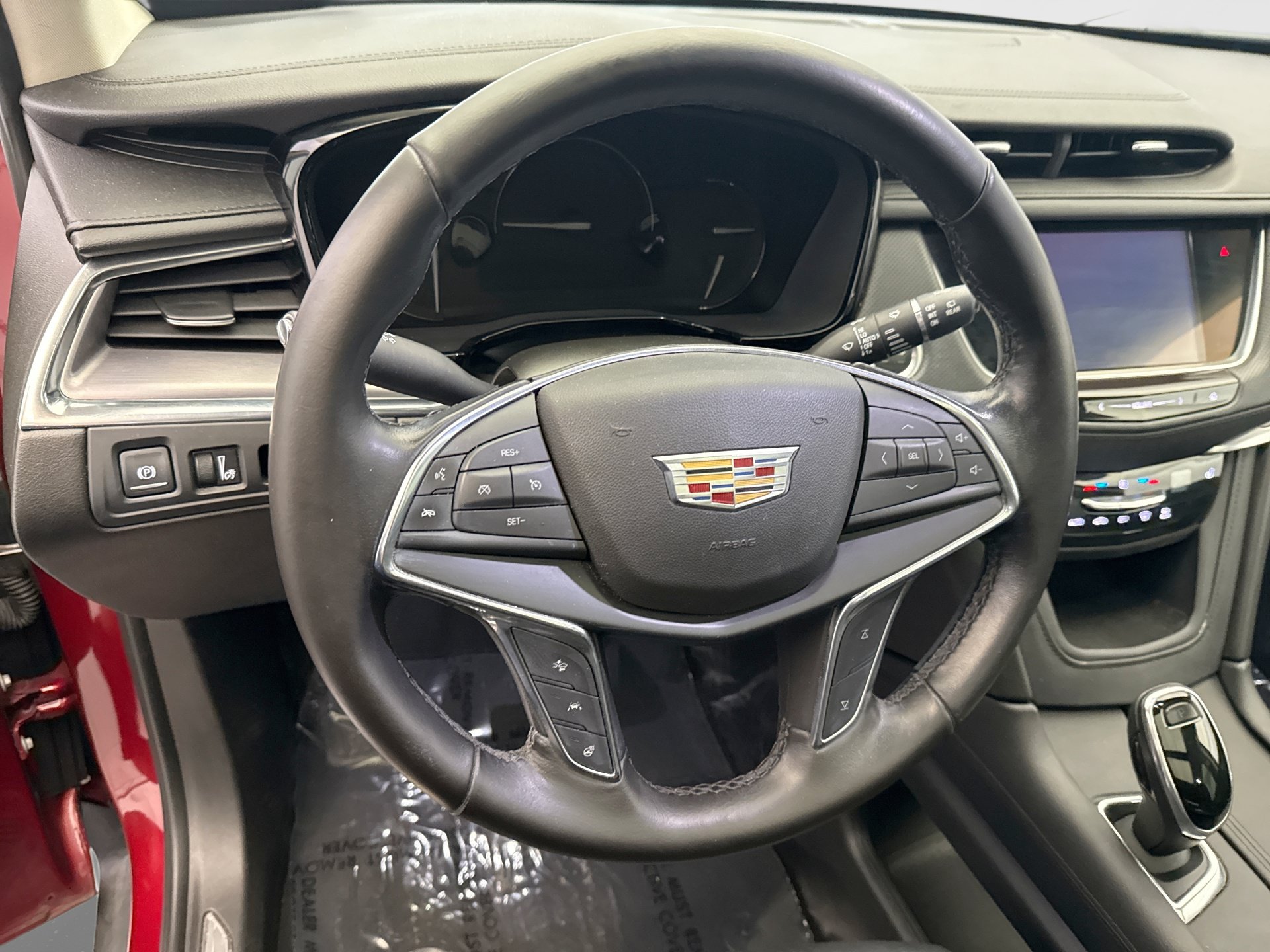 Used 2019 Cadillac XT5 Luxury AWD/4WD image 12