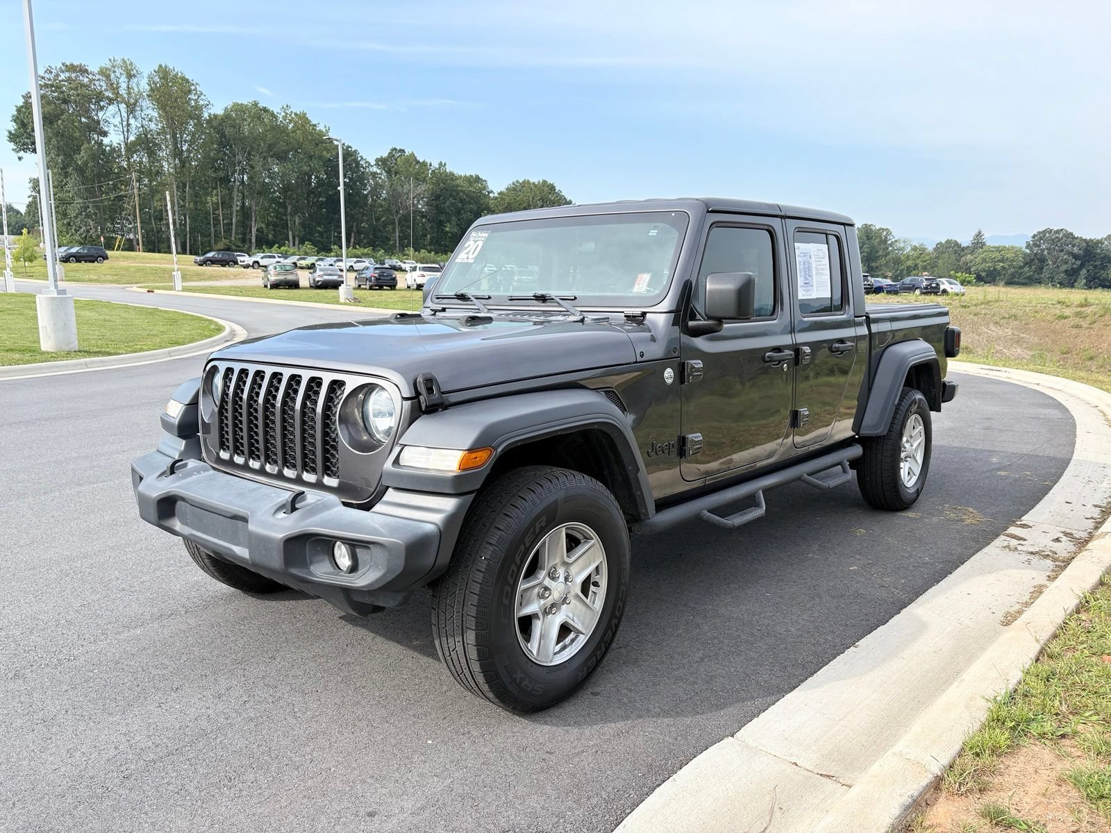 Used 2020 Jeep Gladiator Sport w/ Quick Order Package 24S AWD/4WD image 3