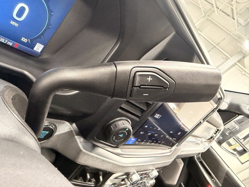 Used 2025 Ford F450 Platinum w/ FX4 Off-Road Package image 40