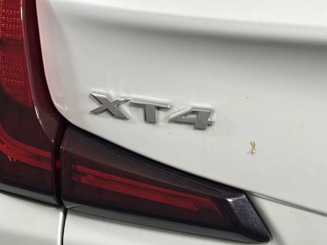 Used 2023 Cadillac XT4 Premium Luxury FWD image 30