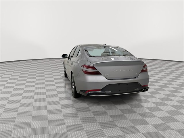 Used 2023 Genesis G70 2.0T image 8