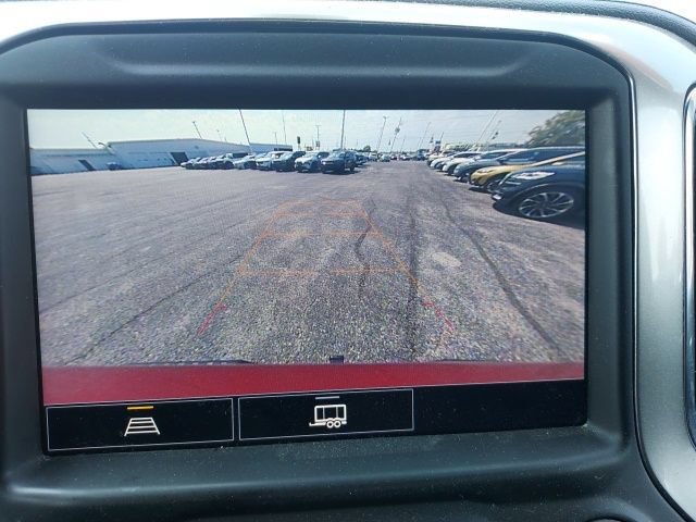 Used 2021 Chevrolet Silverado 1500 LT AWD/4WD image 14