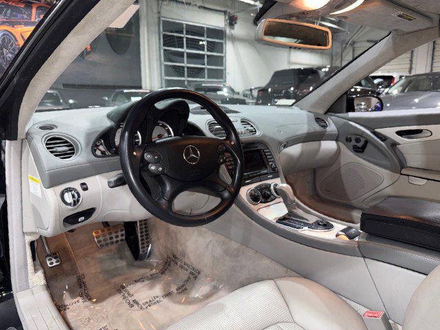 Used 2005 Mercedes-Benz SL 55 AMG image 7