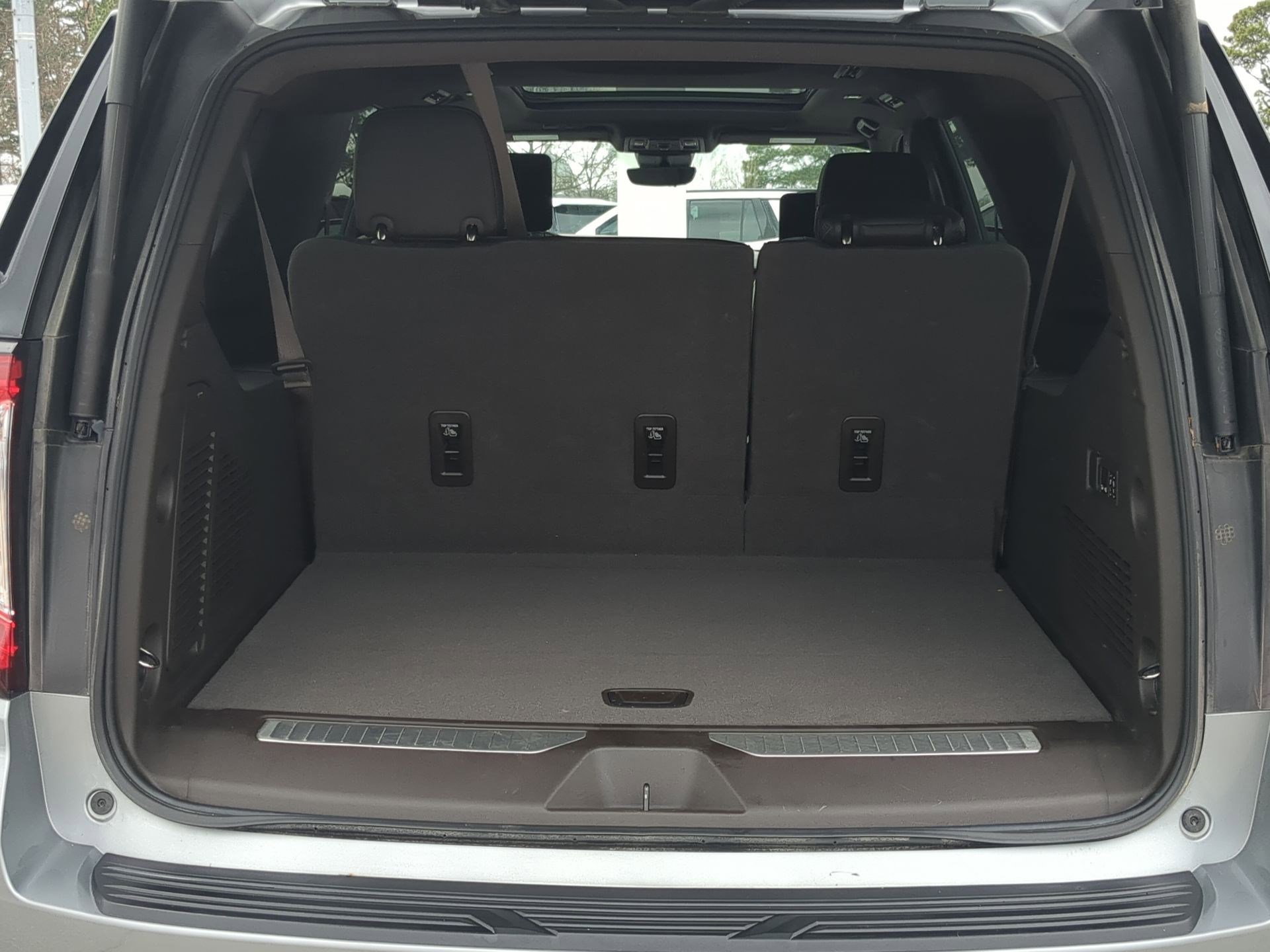 Used 2023 GMC Yukon XL Denali w/ Denali Reserve Package image 26