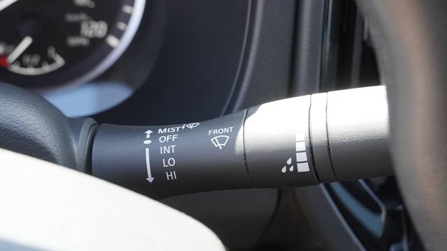 Used 2026 Nissan Frontier SV RWD image 30