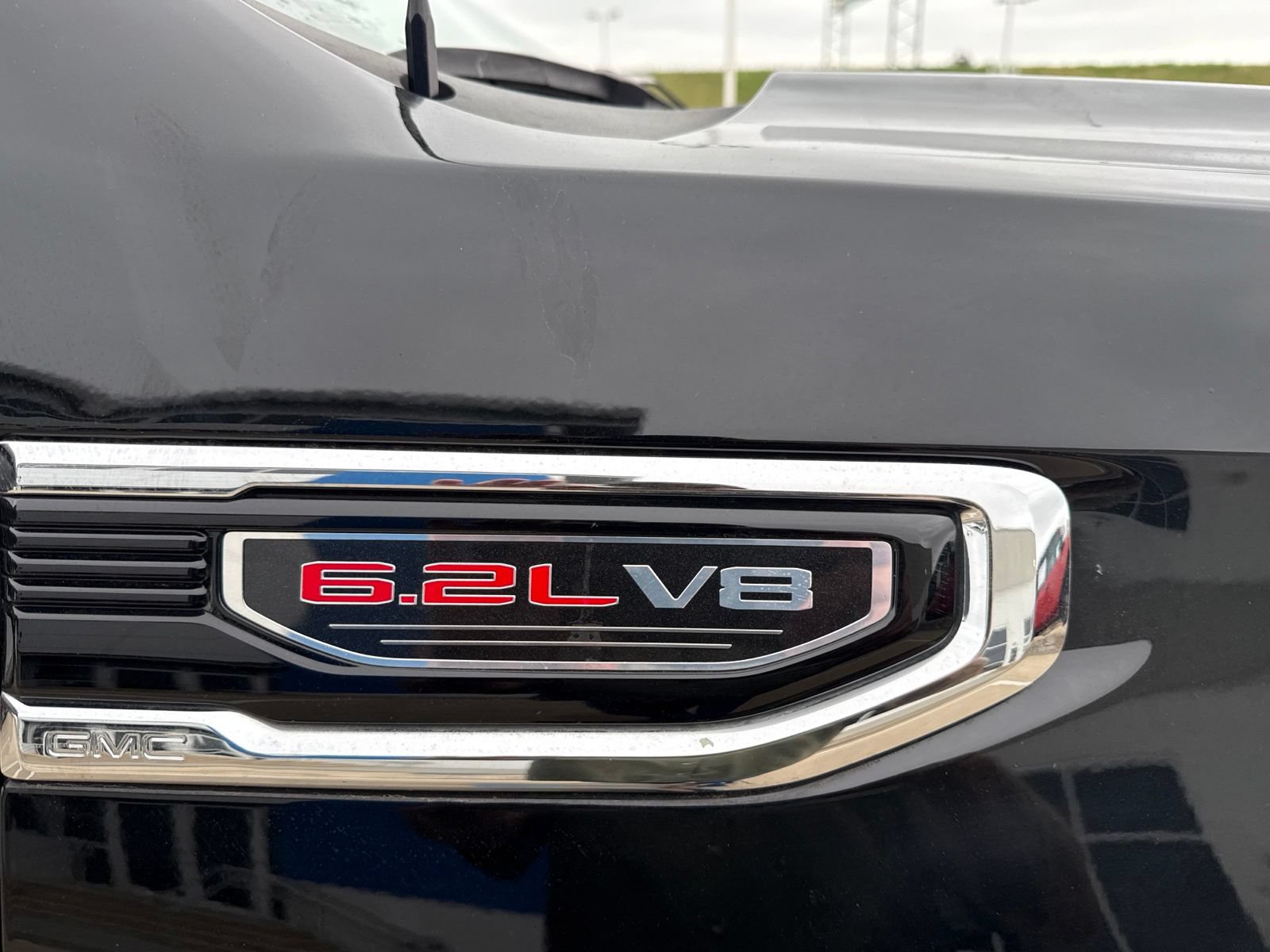 Used 2023 GMC Sierra 1500 Denali w/ Technology Package AWD/4WD image 8