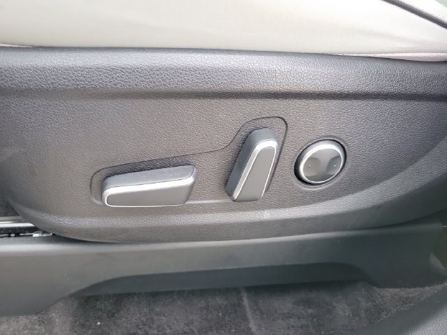 Used 2025 Hyundai Palisade SEL FWD image 21