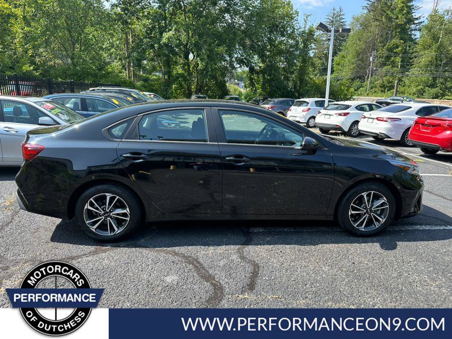 Used 2024 Kia Forte LXS image 5