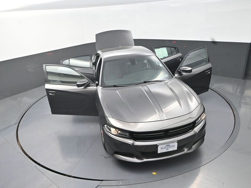 Used 2020 Dodge Charger SXT image 32