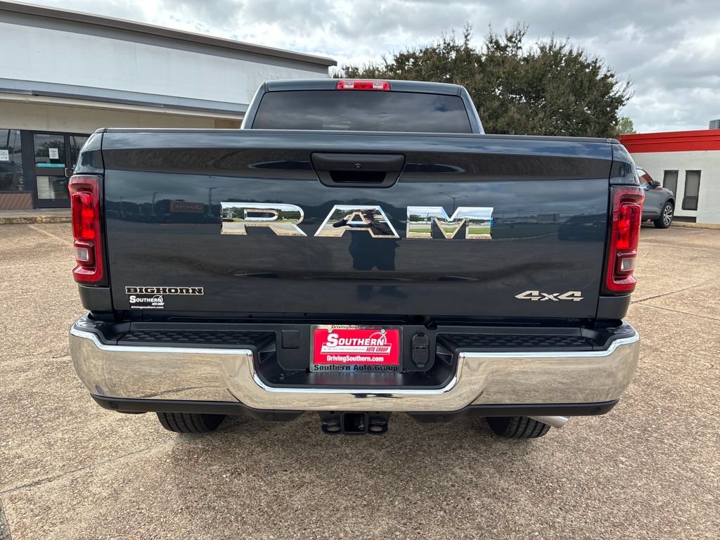 New 2026 RAM 2500 Big Horn AWD/4WD image 4