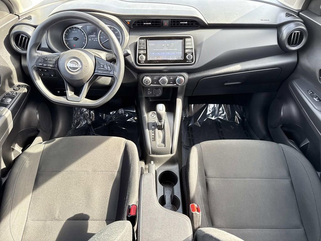 Certified 2025 Nissan Kicks Play S image 16