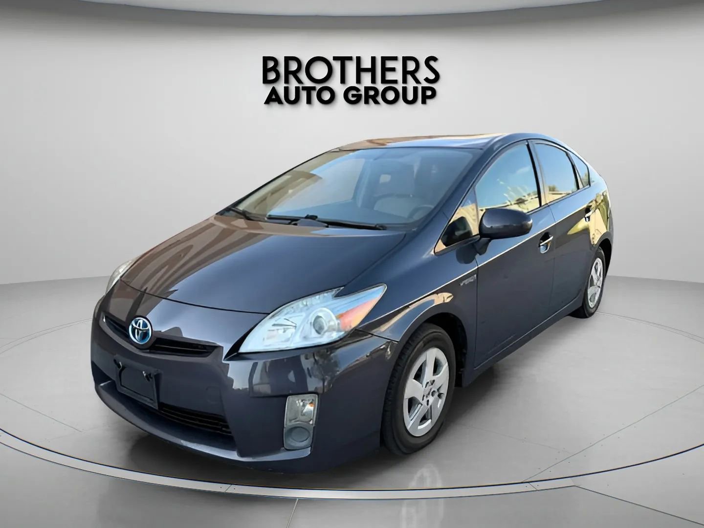 Used 2010 Toyota Prius Three image 3
