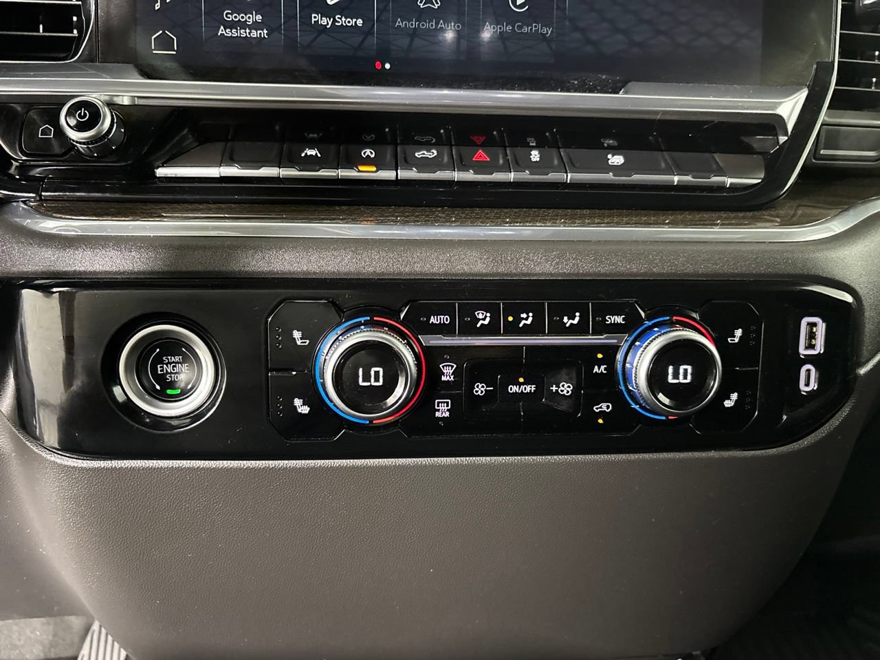Used 2024 GMC Sierra 1500 Elevation AWD/4WD image 17