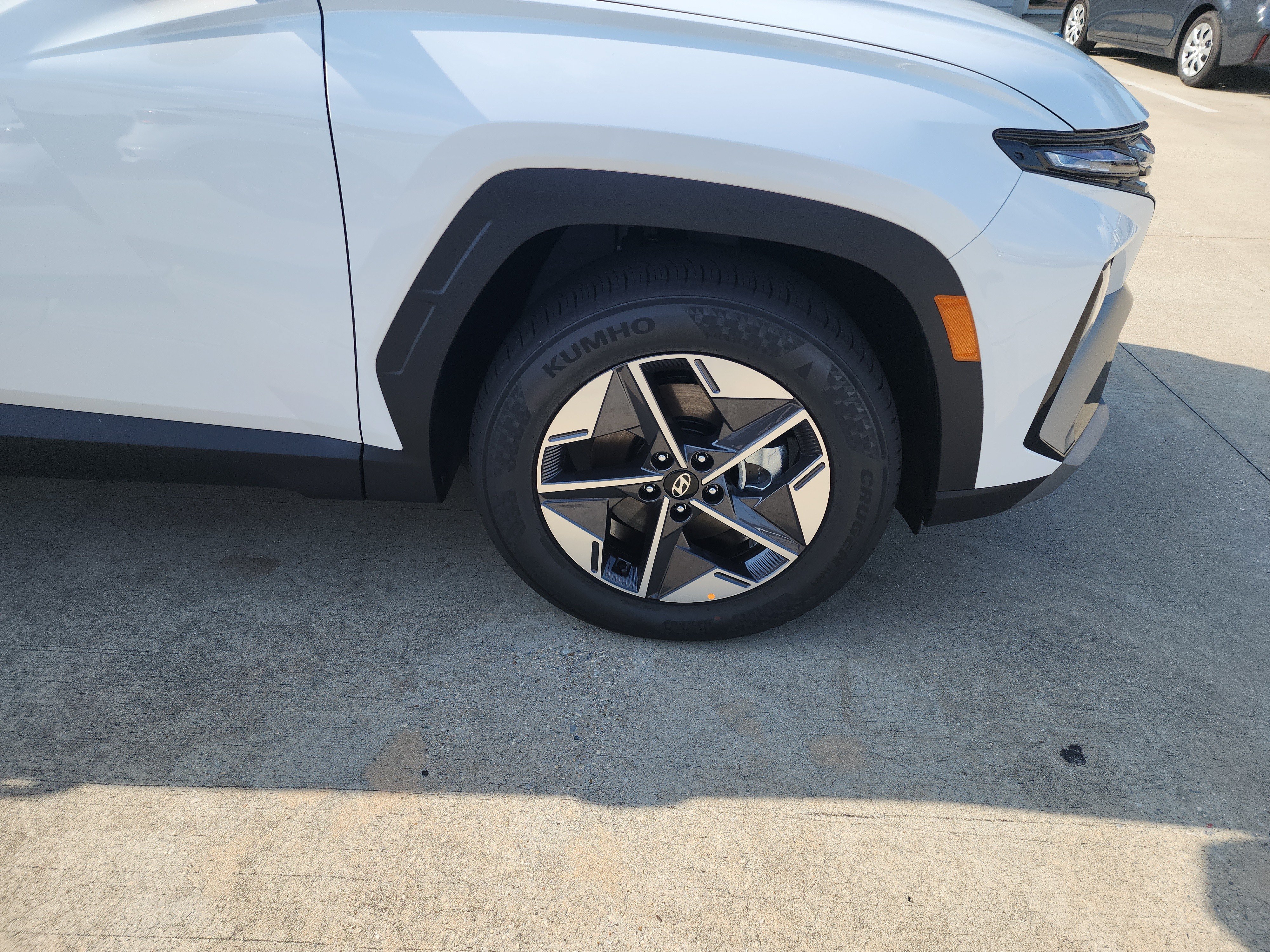 New 2026 Hyundai Tucson SEL FWD image 9