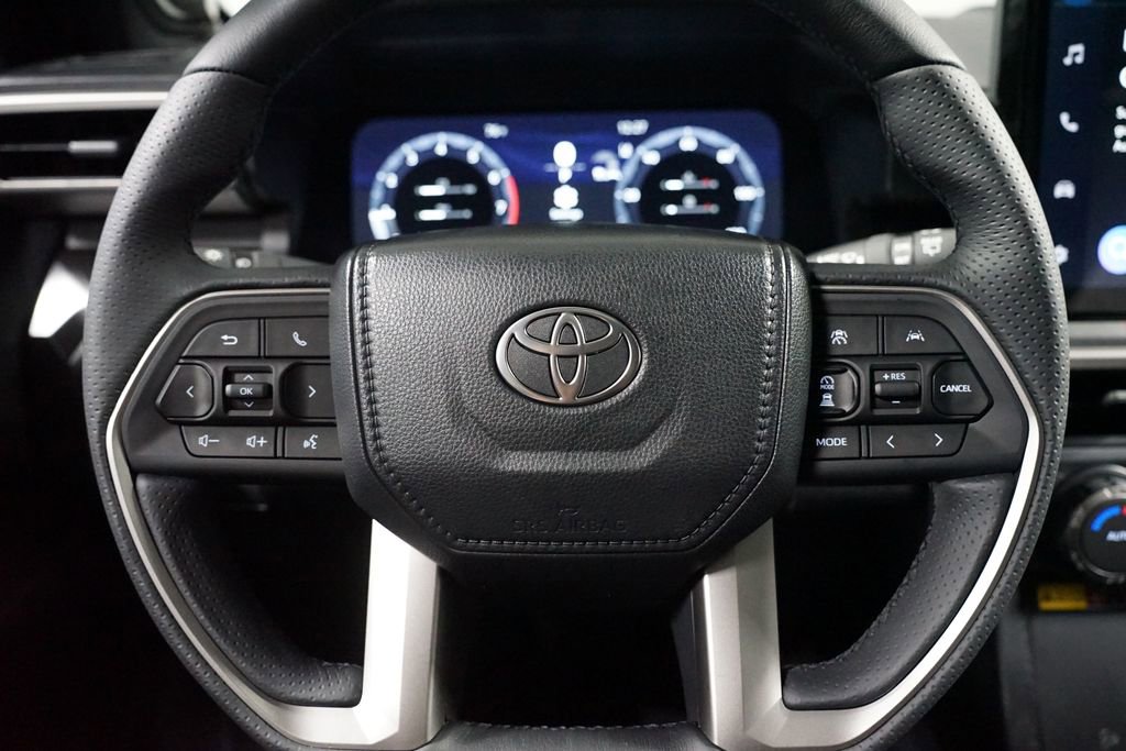 New 2026 Toyota 4Runner TRD Off-Road Premium AWD/4WD image 13