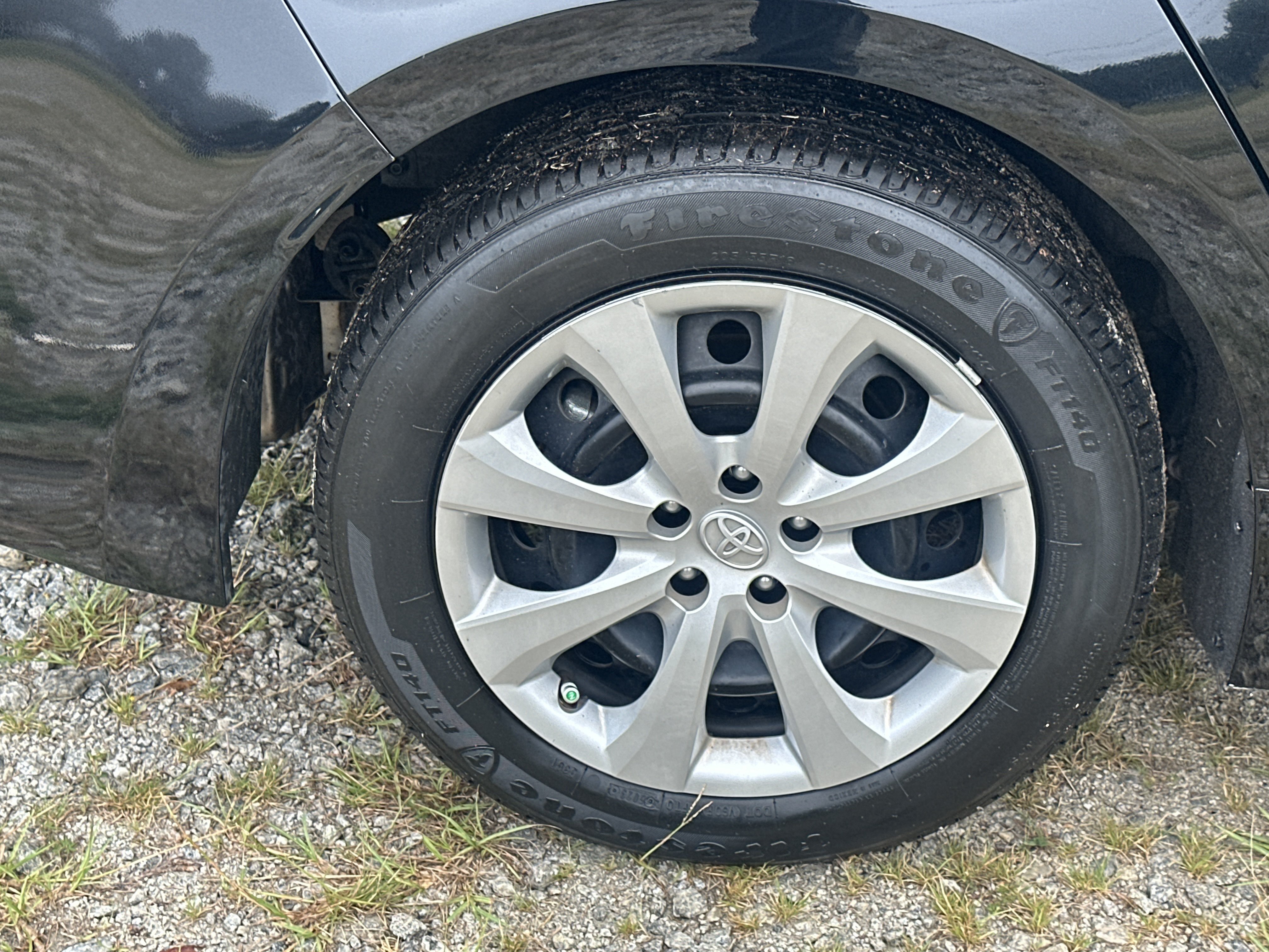 Used 2024 Toyota Corolla LE FWD image 17