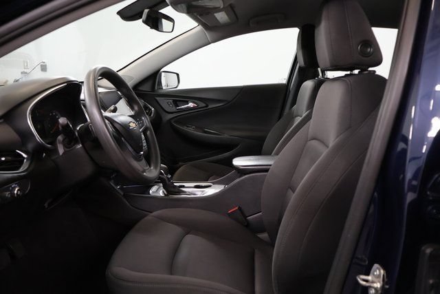 Used 2021 Chevrolet Malibu LT FWD image 12