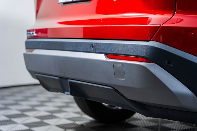 New 2026 Chevrolet Equinox LT w/ Convenience Package II image 7