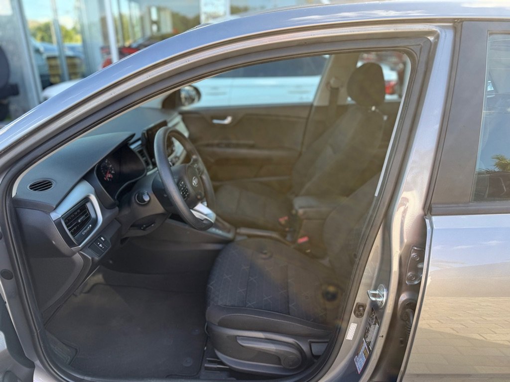 Used 2023 Kia Rio S image 20