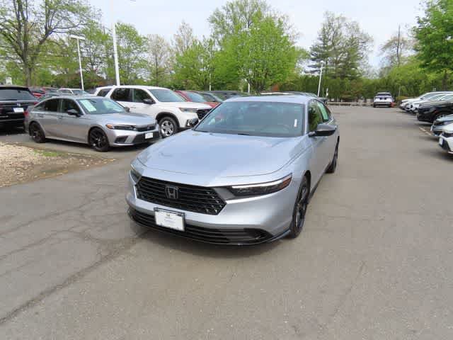 Used 2023 Honda Accord Sport image 1