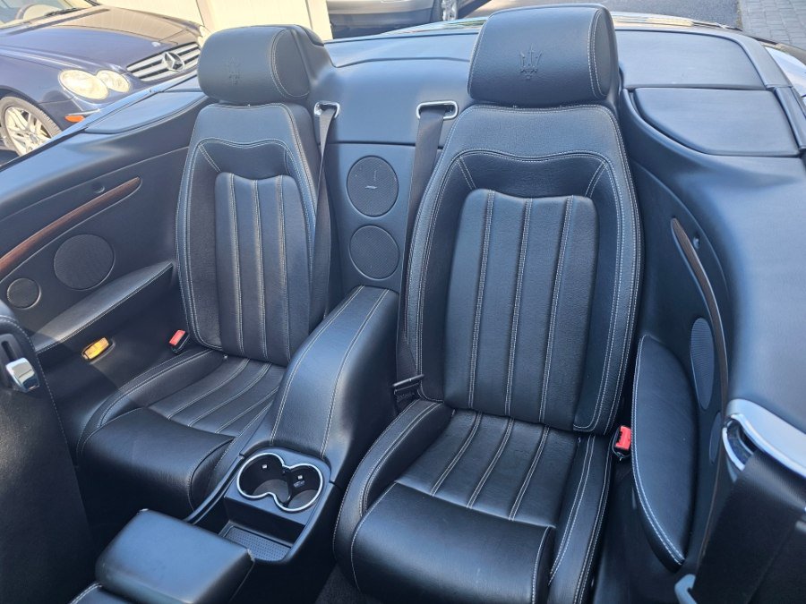 Used 2011 Maserati GranTurismo Convertible RWD image 17
