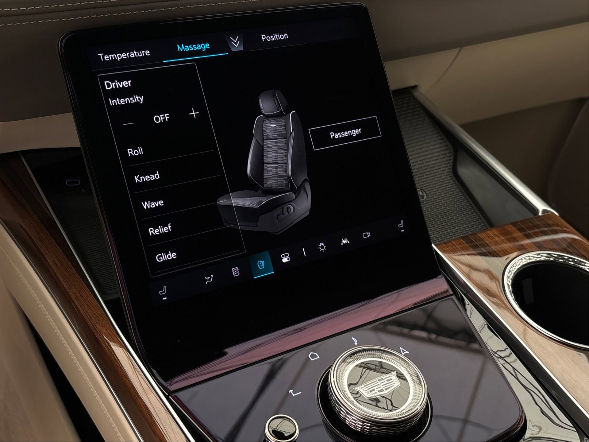 New 2025 Cadillac Escalade ESV Sport Platinum image 32