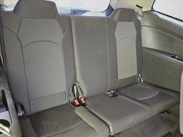 Used 2017 Chevrolet Traverse LT w/ Style and Technology Package image 19