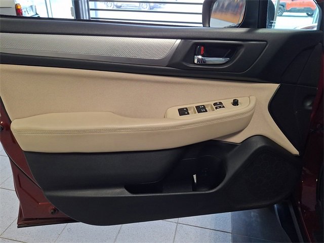 Used 2019 Subaru Outback 2.5i Premium image 13