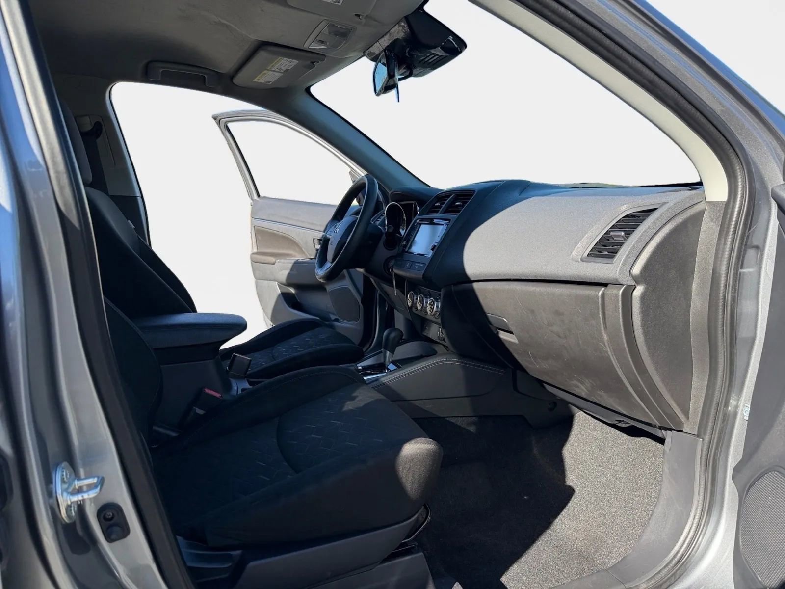 Used 2022 Mitsubishi Outlander Sport FWD image 13