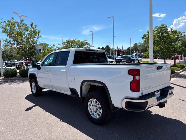 Used 2023 Chevrolet Silverado 2500 LT AWD/4WD image 4