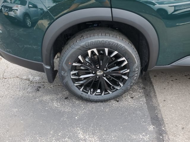 New 2026 Nissan Rogue Dark Armor AWD/4WD image 10