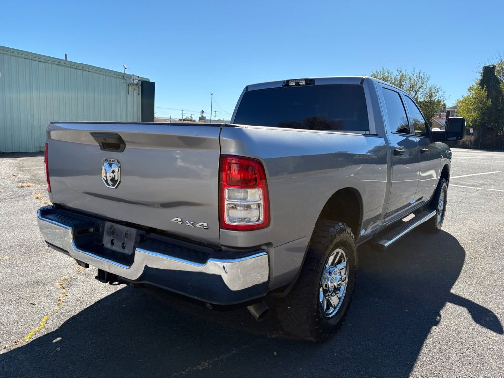 Used 2024 RAM 2500 Tradesman w/ Chrome Appearance Group AWD/4WD image 5