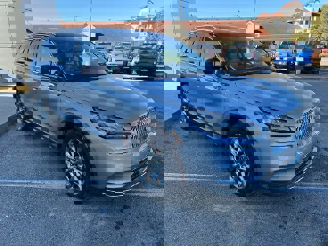 Used 2022 Lincoln Corsair FWD w/ Premium Package image 8