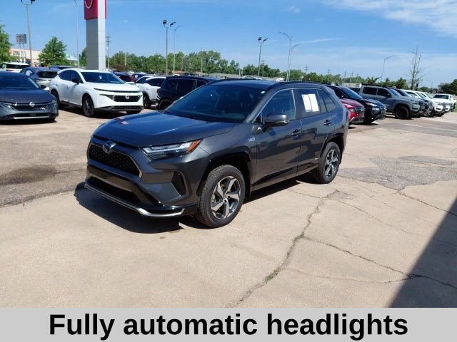 Used 2023 Toyota RAV4 SE w/ Weather & Moonroof Package AWD/4WD image 9