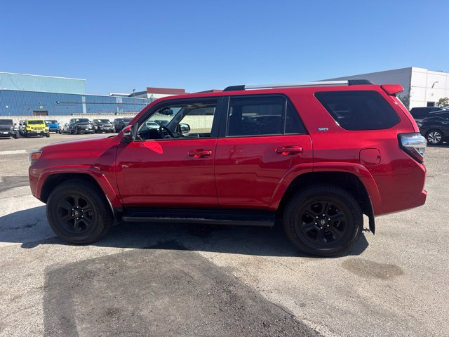 Used 2024 Toyota 4Runner SR5 Premium w/ Moonroof Package AWD/4WD image 7