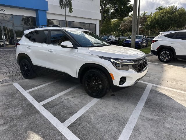 Used 2024 Kia Seltos X-Line AWD/4WD image 16