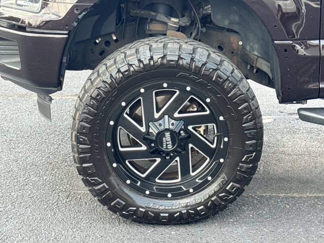 Used 2018 Ford F150 XLT w/ Equipment Group 302A Luxury AWD/4WD image 25