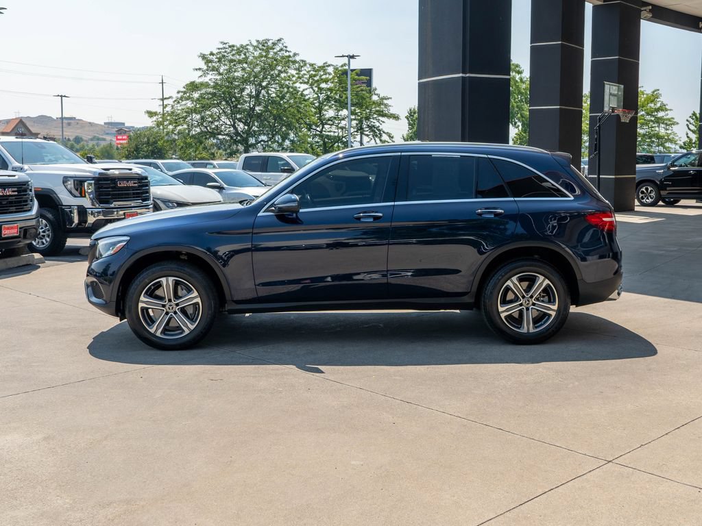 Used 2019 Mercedes-Benz GLC 300 4MATIC image 4