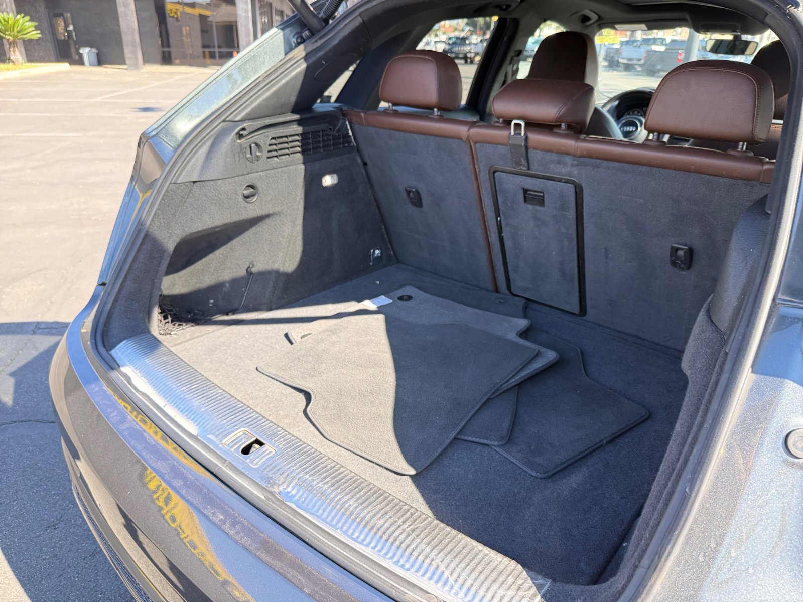 Used 2018 Audi Q3 2.0T Premium Plus w/ Premium Plus Package image 16