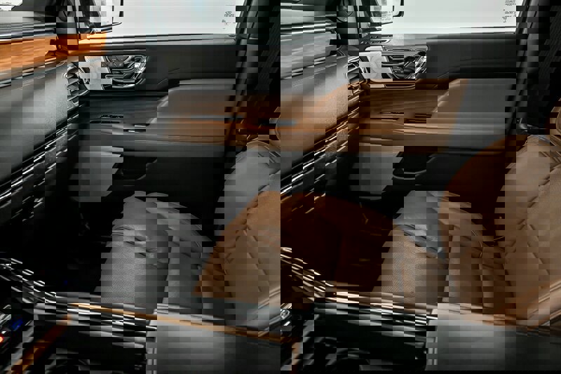 Used 2019 Lincoln Navigator Reserve image 33