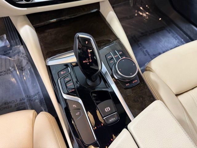 Used 2018 BMW 530i xDrive w/ Premium Package AWD/4WD image 16