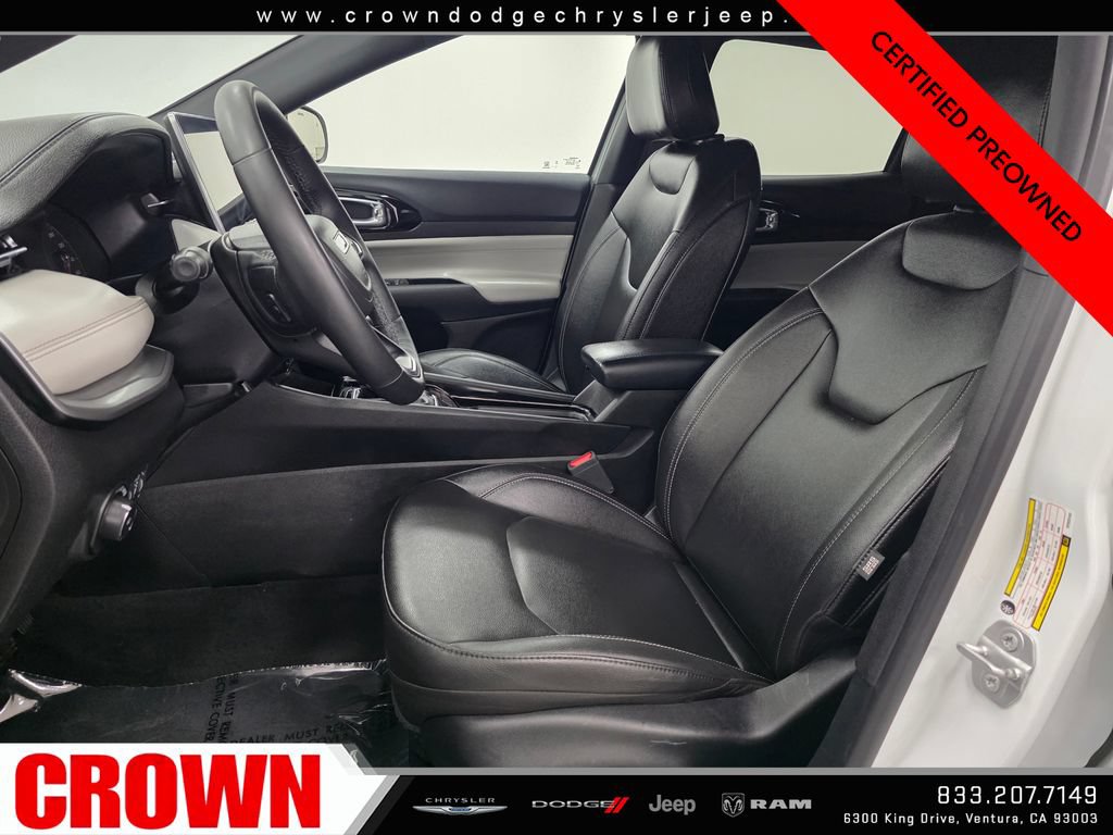 Certified 2025 Jeep Compass Limited AWD/4WD image 19