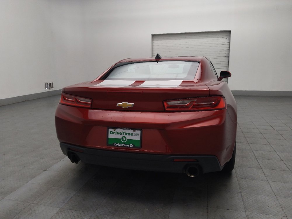 Used 2017 Chevrolet Camaro LT RWD image 7